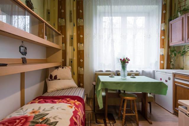 Feel The Old Socialist Style Apartment クラクフ エクステリア 写真